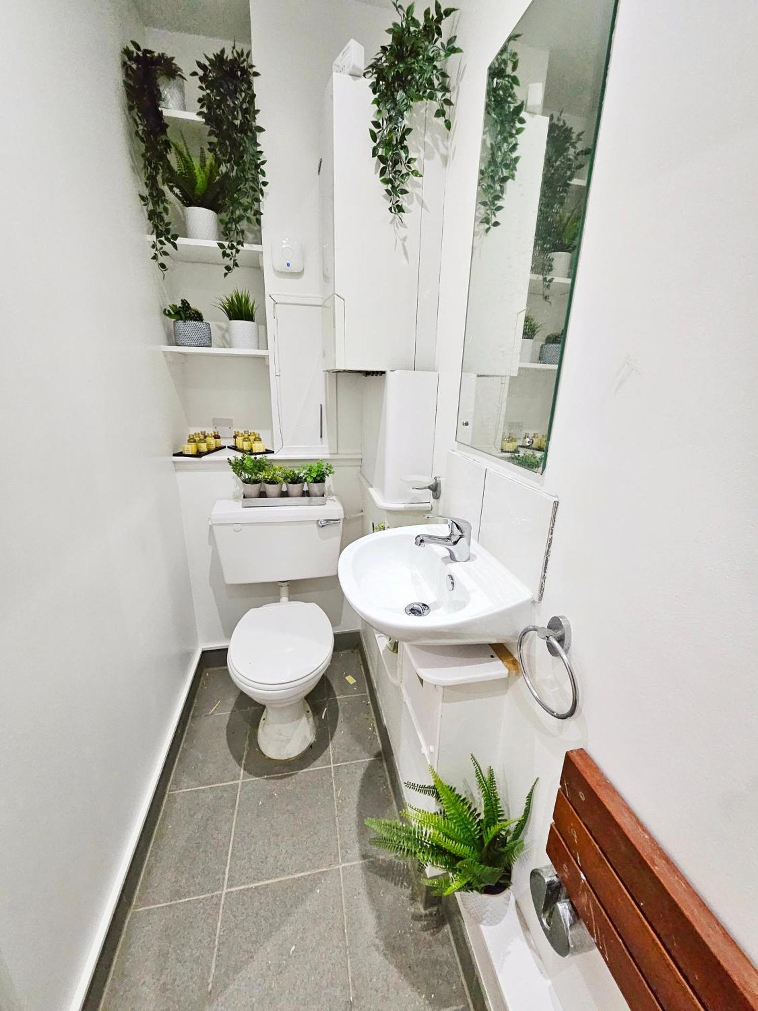 Gdy1 - The Green Dragon Apartment Londra Esterno foto