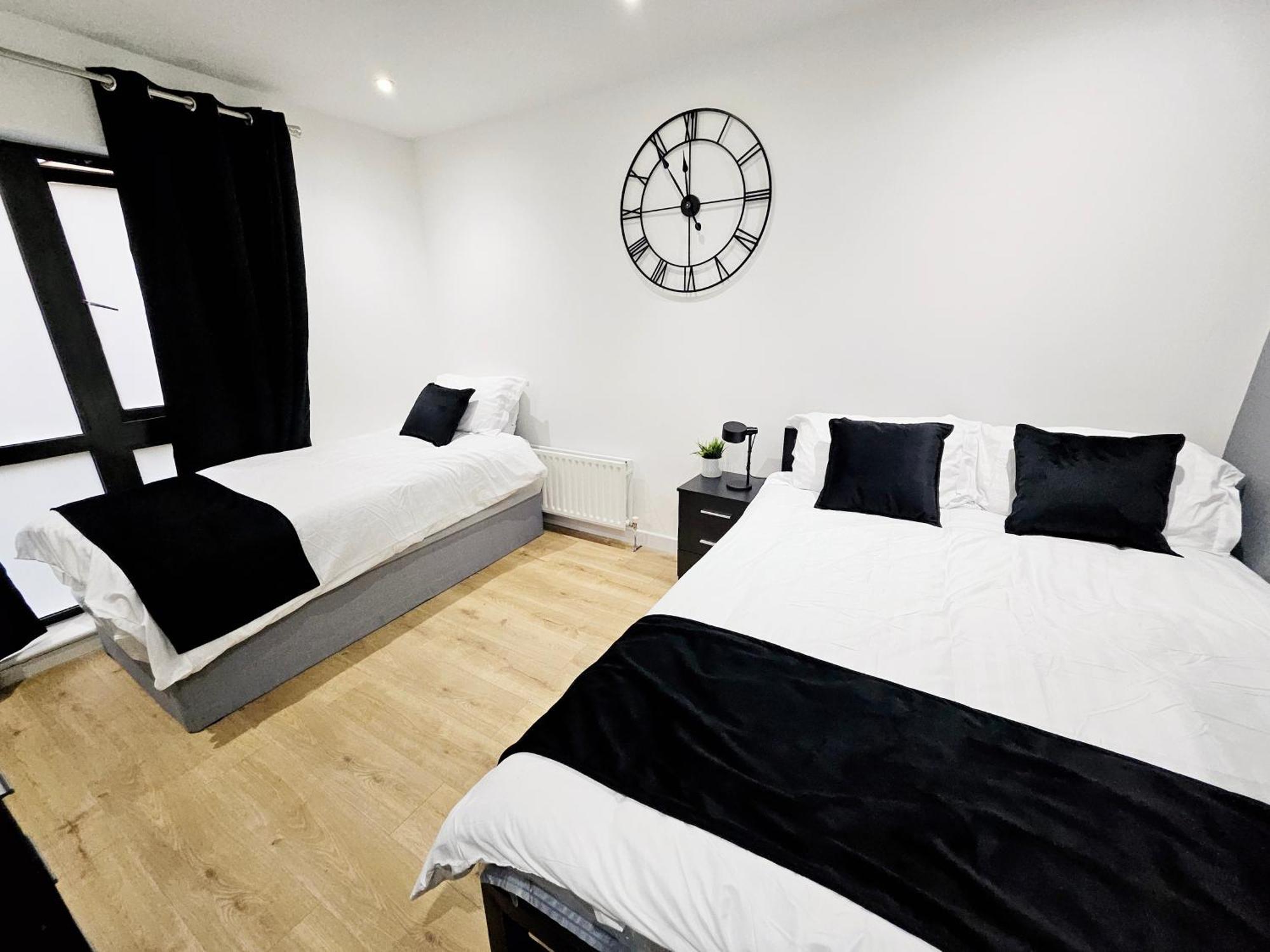 Gdy1 - The Green Dragon Apartment Londra Esterno foto